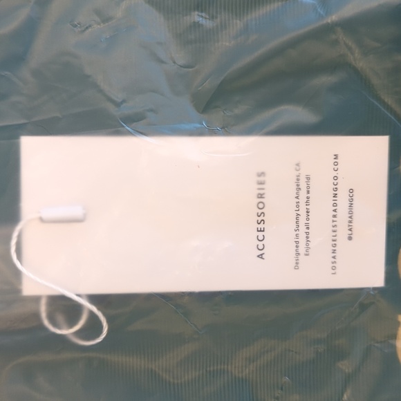 LOS ANGELES TRADING CO. | Never Ending Tote ~ Dress Like Coco (Emerald) - Picture 4 of 4